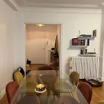 Zzz Montaigne - Paris 8